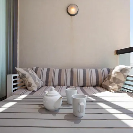 Nautilus Sea View Apartment